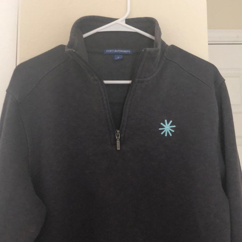 port authority pull over size small